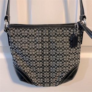 Vintage COACH Signature Crossbody bag